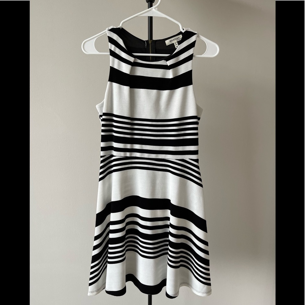MONTEAU - Small - Black & White Short Dress - Lighlty Used (no tags)